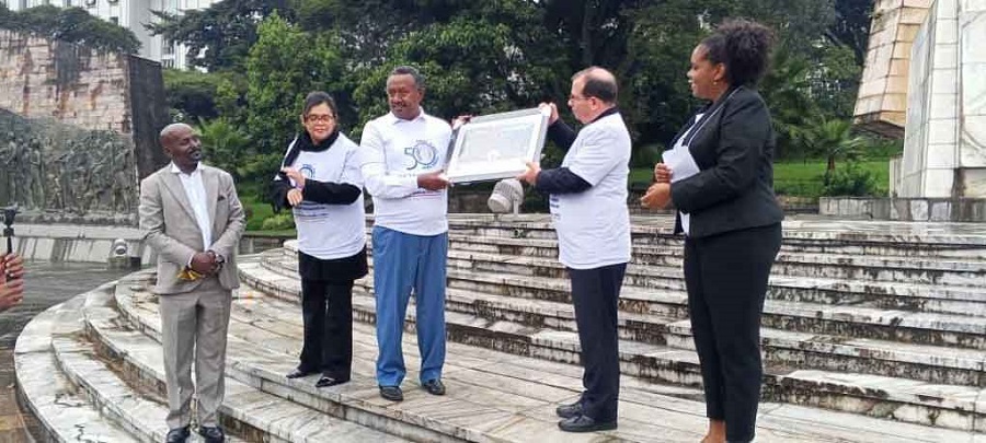 tributo a cubanos caídos en Etiopía