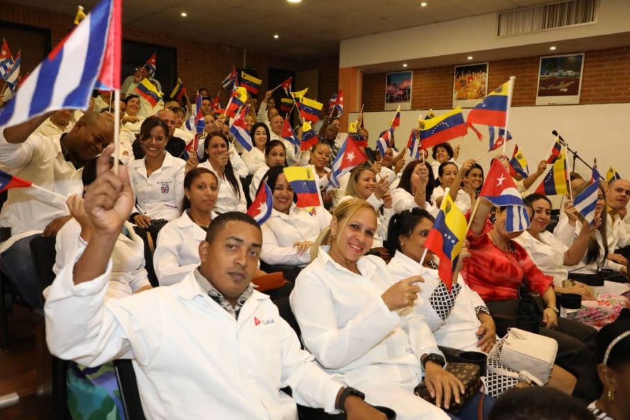 Médicos cubanos en Venezuela.