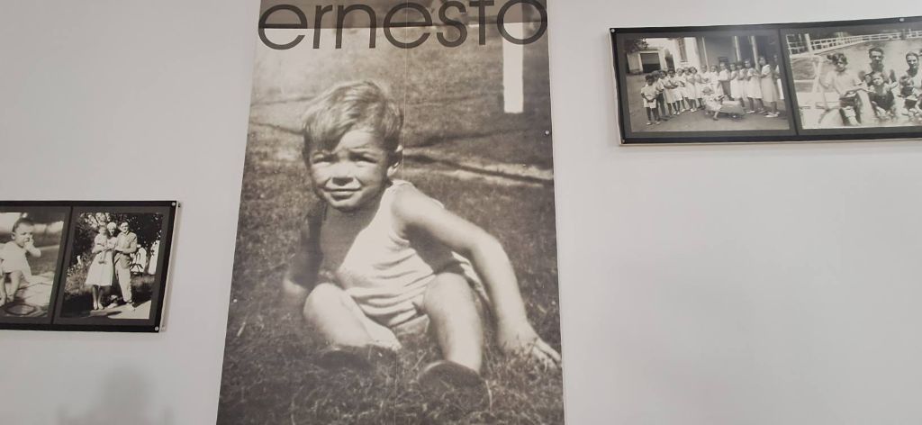 El niño Ernesto