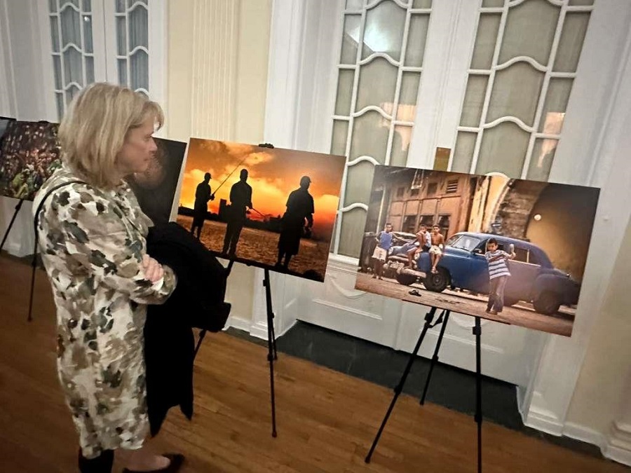 Exposición fotográfica ‘Visiones de Cuba’, de la artista de San Francisco Jean Fruth