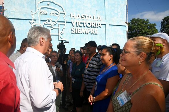 Visita Presidente Díaz-Canel central termoeléctrica de Nuevitas