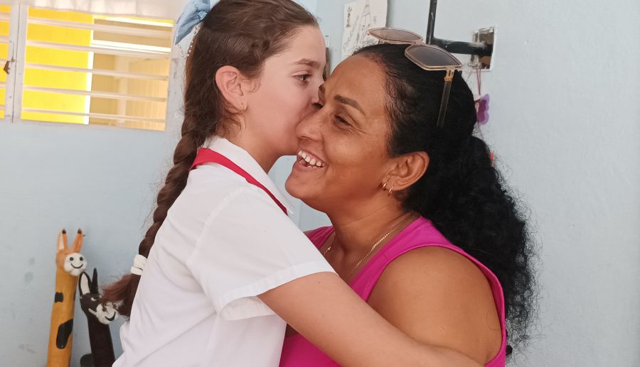 Yunaika García, maestra.