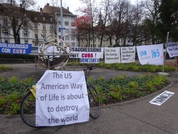 Solidaridad con Cuba en Basilea, Suiza.