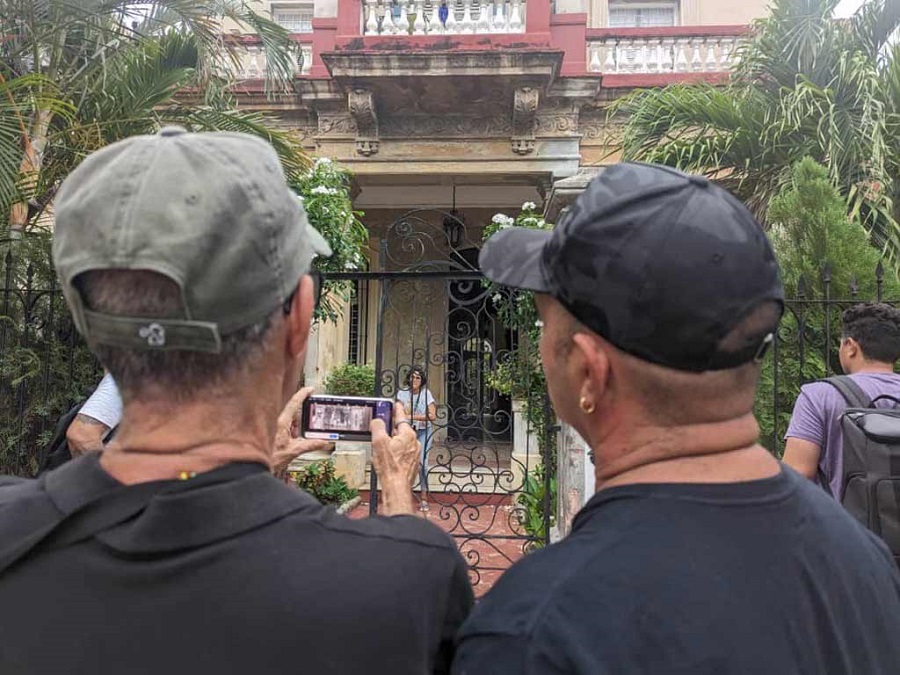 Rodaje del filme cubano Cinco Historias de Amor y un Bolerón Desesperado