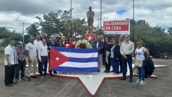 Miembros de la Asociación Amistad Honduras Cuba.