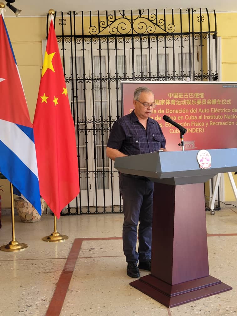 Osvaldo Vento Montiller, Presidente del INDER