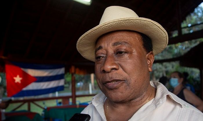 Embajador de Guinea Ecuatorial en Cuba, Mariano Ebang Ebang Anguesomo.