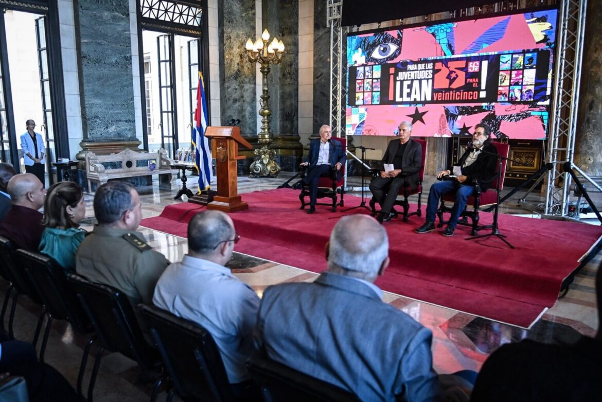 “25 for 25” / A project that unites and strengthens the youth of the Americas