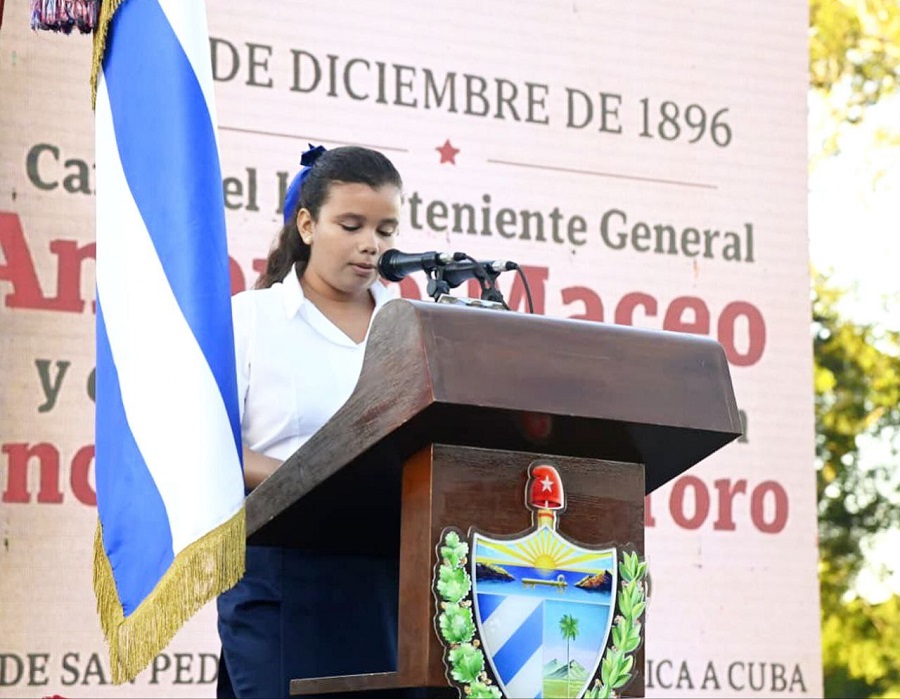 Pionera Daileris Verdecia, ganadora nacional del concurso “Amigos de las FAR”,