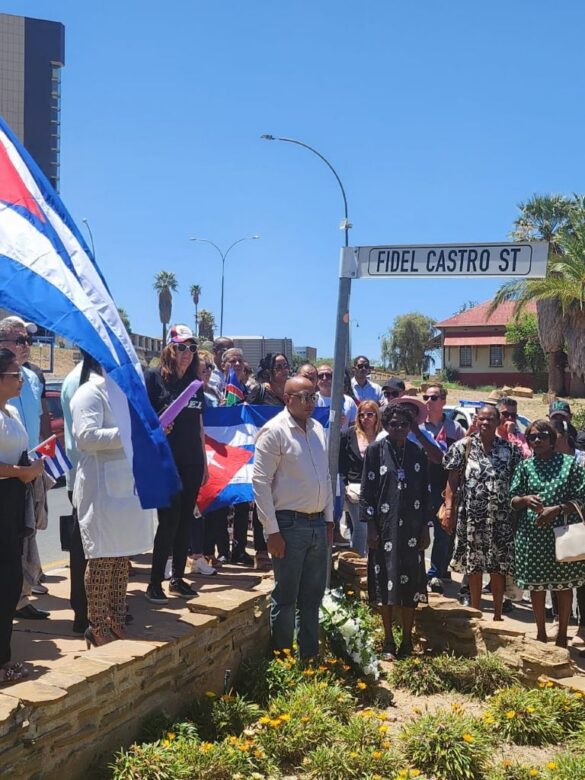 Namibios amigos de Cuba