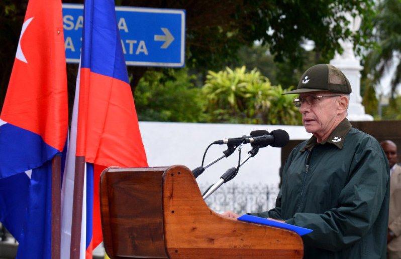 Rinde honores ministro ruso a cubanos caídos en Venezuela