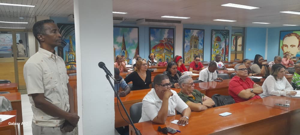 Balance del sistema de ciencia en Guatánamo.