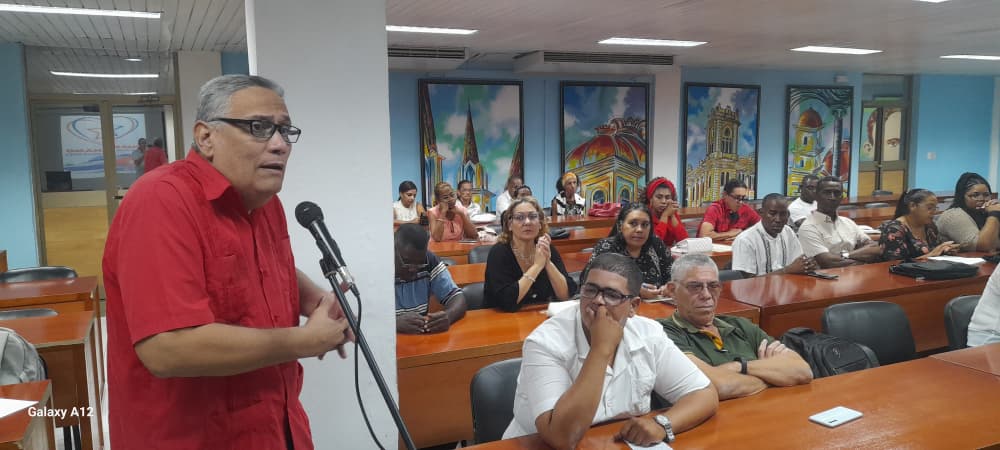 Balance del sistema de ciencia en Guatánamo.