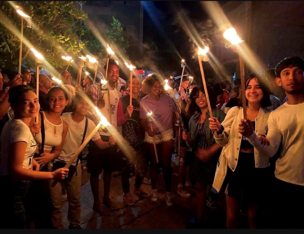 Marcha de las antorchas en Camagüey