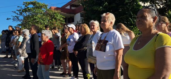 Homenaje a Celia Sánchez, en Santa Clara.