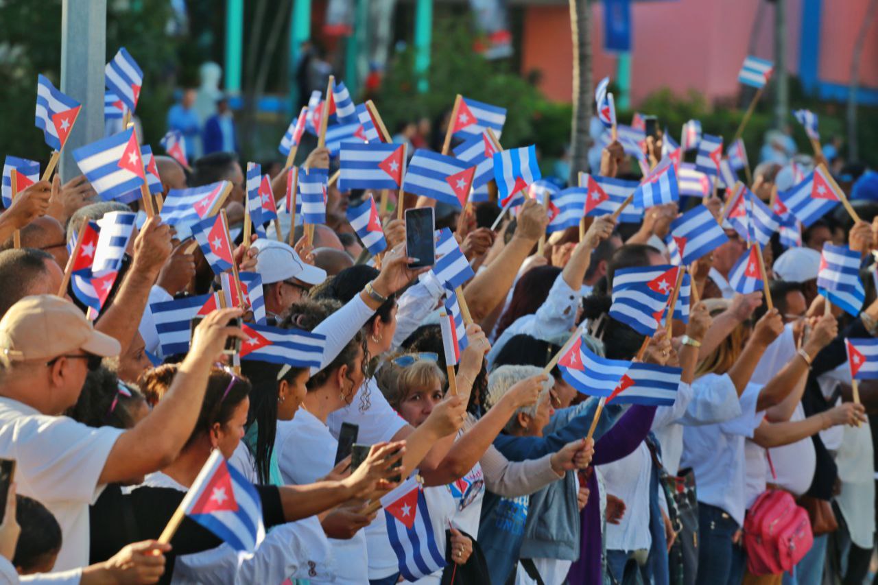 Honor y Gloria: en marcha cortejo fúnebre de 32 héroes cubanos