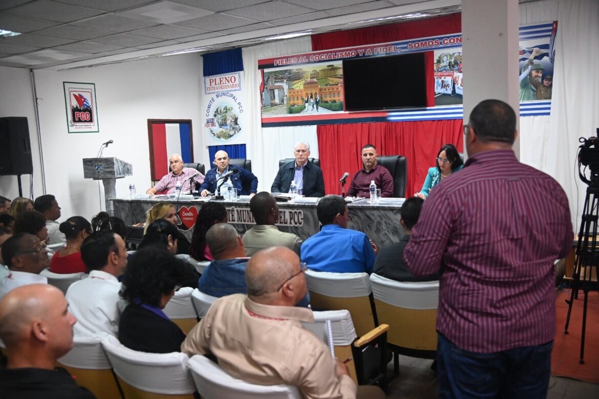 Pleno Extraordinario del Comité del Partido en la provincia de Cienfuegos
