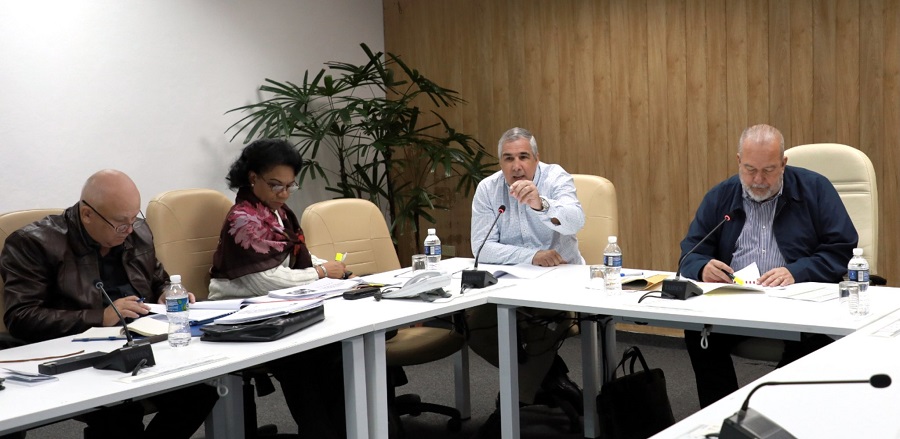 Exigencia, precisión e integralidad para solucionar los problemas del pueblo