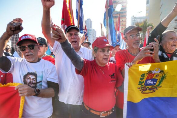 Tribuna Antimperialista en apoyo a Venezuela.