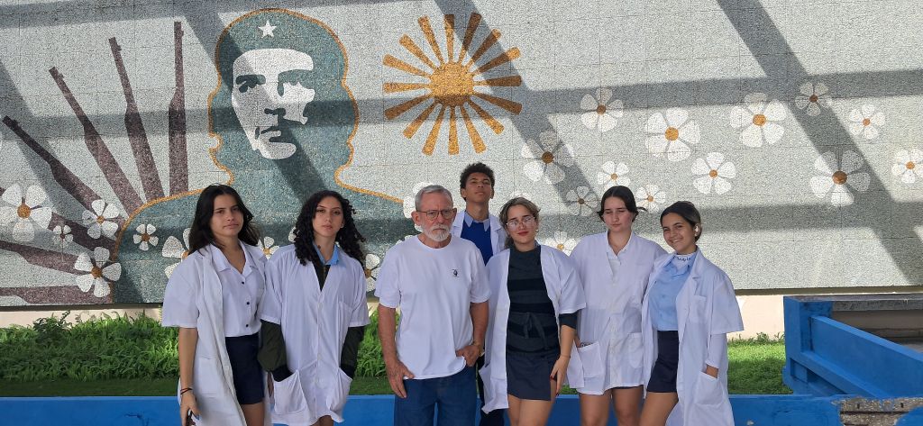 estudiantes IPVC de Villa Clara
