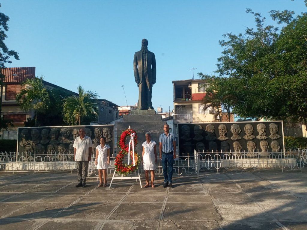 Homenaje a Vicente Francisco Aguilera, en Bayamo.