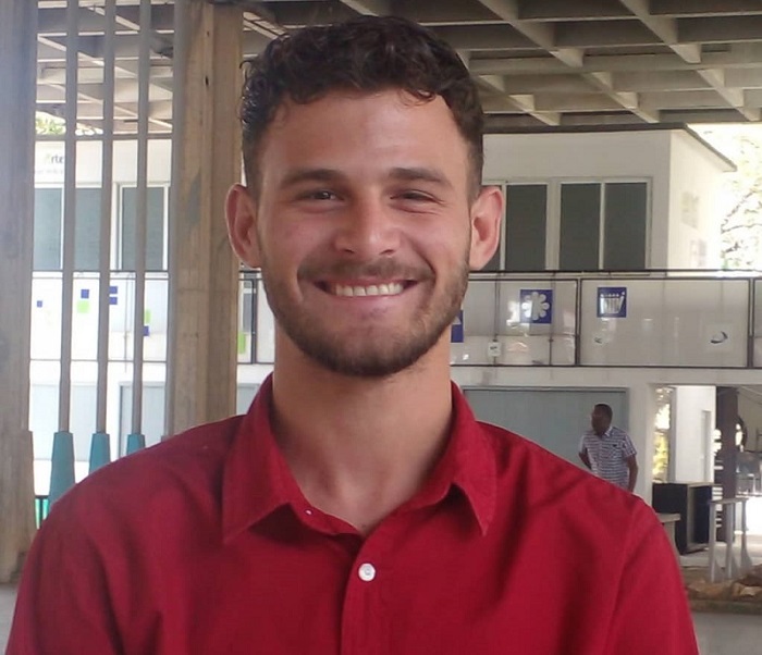 Secretario de Relaciones Internacionales de la FEU, José Alejandro Alonso Cáceres