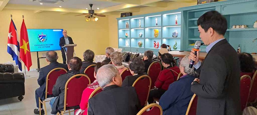 Revalidan en Vietnam apoyo a Cuba ante bloqueo energético de EE.UU.