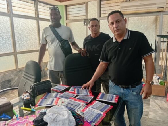 Donación al pediátrico William Soler.