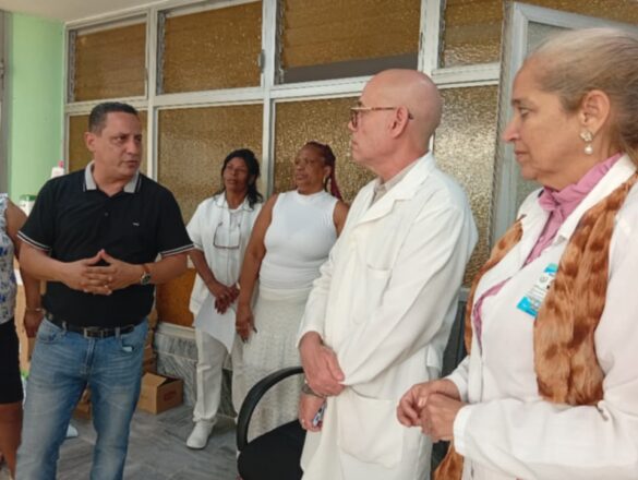 Donación al pediátrico William Soler.