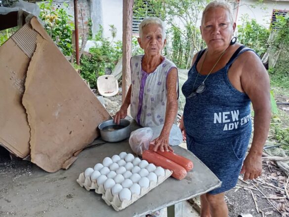 Integrantes del Proyecto de Desarrollo Local “La Victoria”, de Santa Clara.