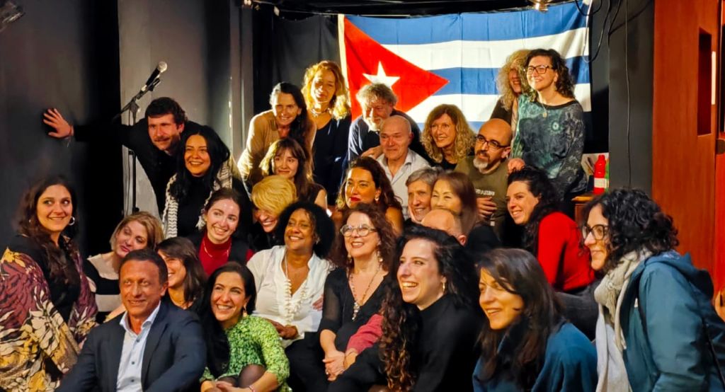solidaridad con Cuba en Italia