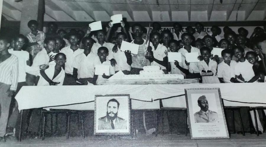 estudiantes etíopes en la Isla de la Juventud