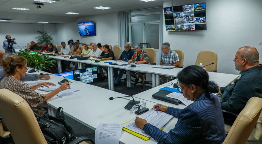 Mayor prioridad, desde la base, a la atención de la dinámica demográfica 
