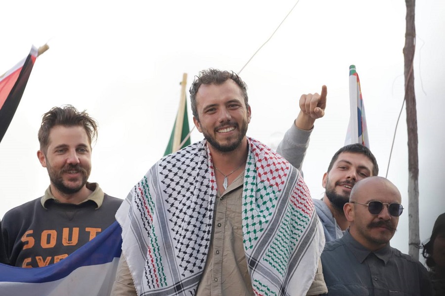 Flotilla “Nuestra América” en puerto de La Habana con carga solidaria desde México