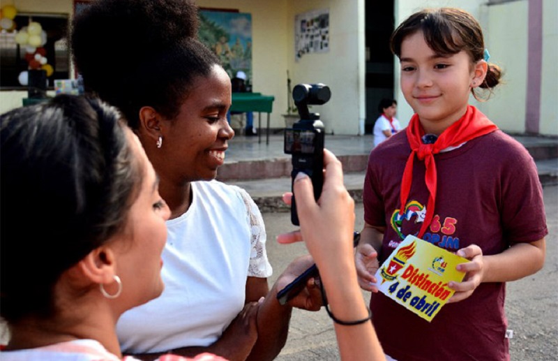 Pioneros cubanos de cara a su aniversario