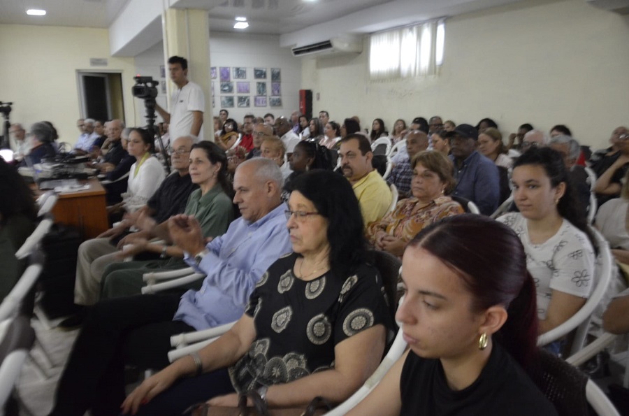 Rinden homenaje a sobrevivientes del ataque de EE. UU. a Venezuela
