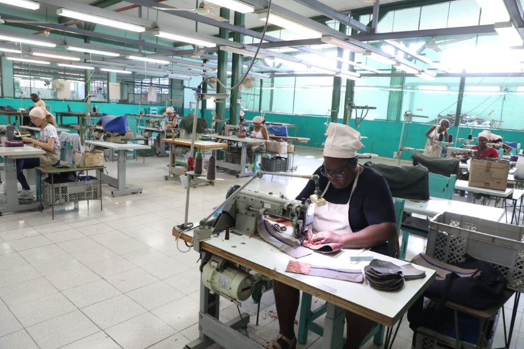 Trabajadores de Thaba