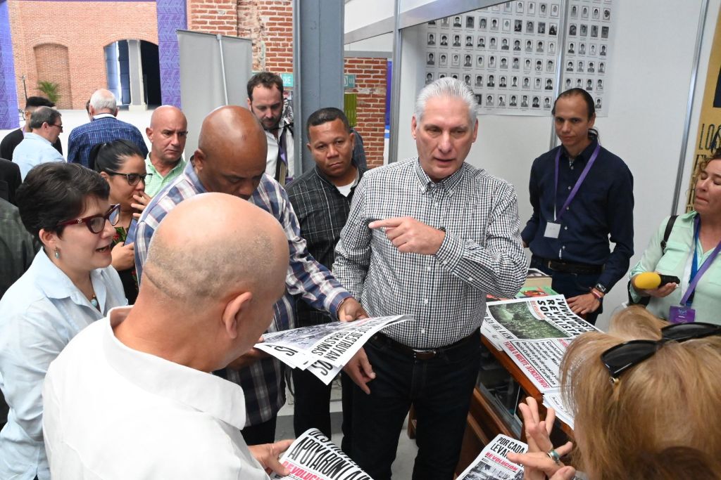 Díaz-Canel en el Coloquio Patria.