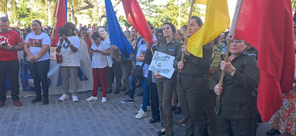 Villaclareñas contra el bloqqueo
