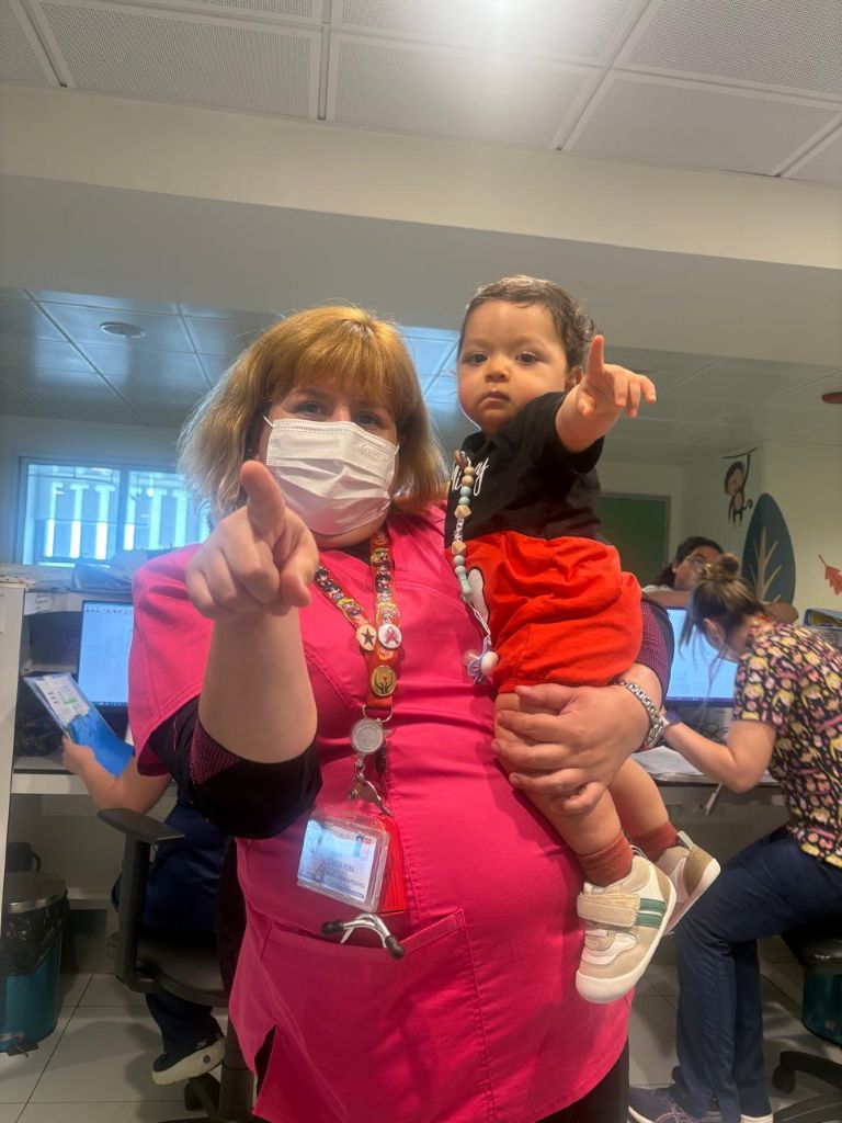 Chilena graduada de la ELAM.