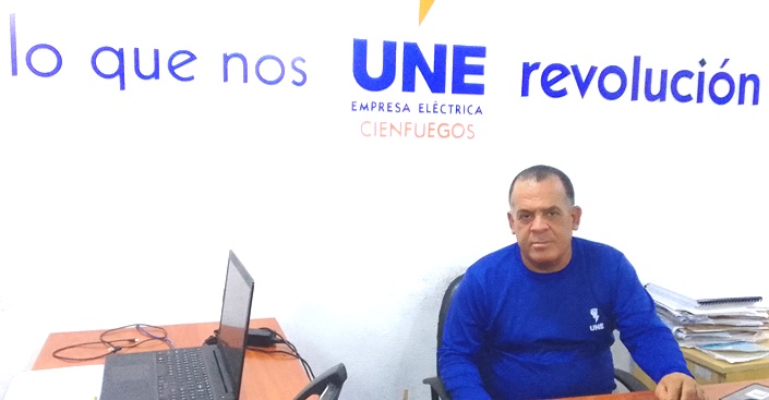 Director de inversiones de la Empresa Eléctrica en Cienfuegos, Salvador Ernesto Vera Hernández.