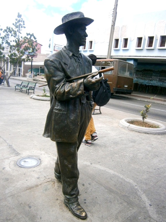 Benny Moré en el bulevard cienfueguero