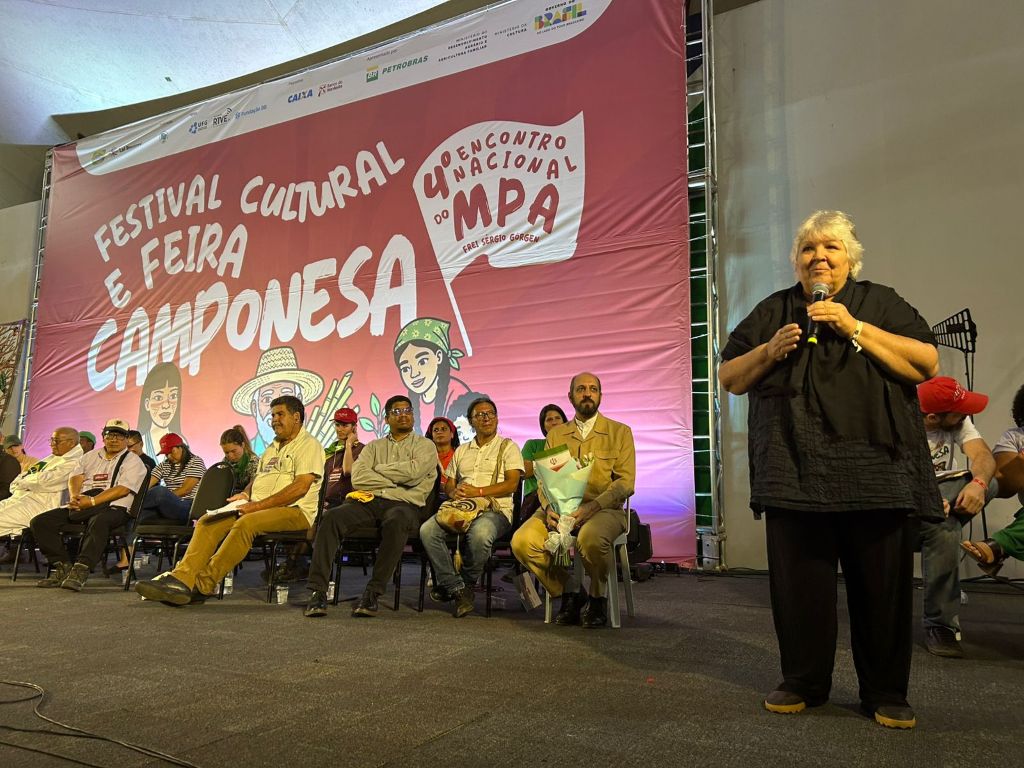 Aleida Guevara en el Encuentro del Movimiento de Pequeños Agricultores de Brasil.