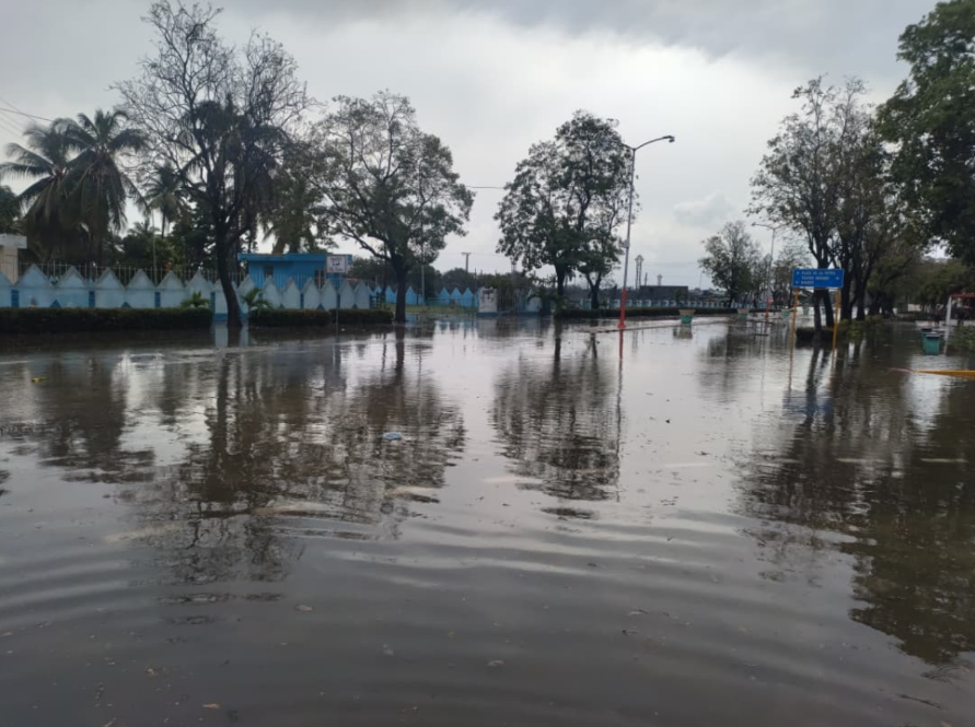 Tormenta local severa en Bayamo.
