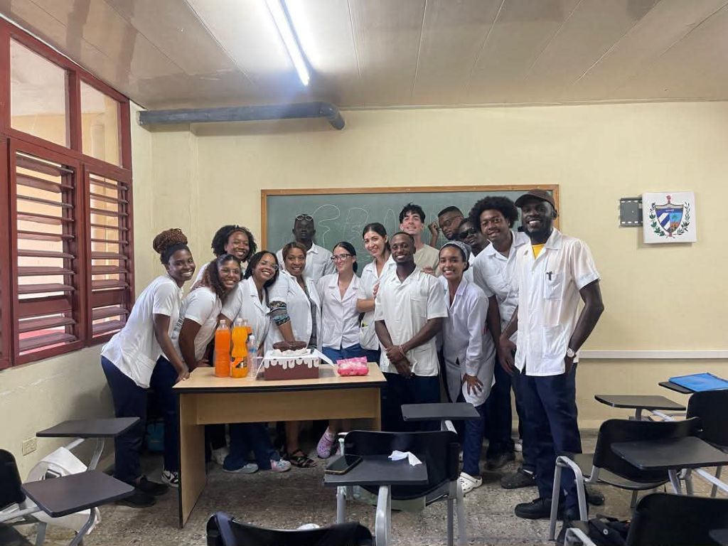 Elmer Gitonga estudiante keniano
