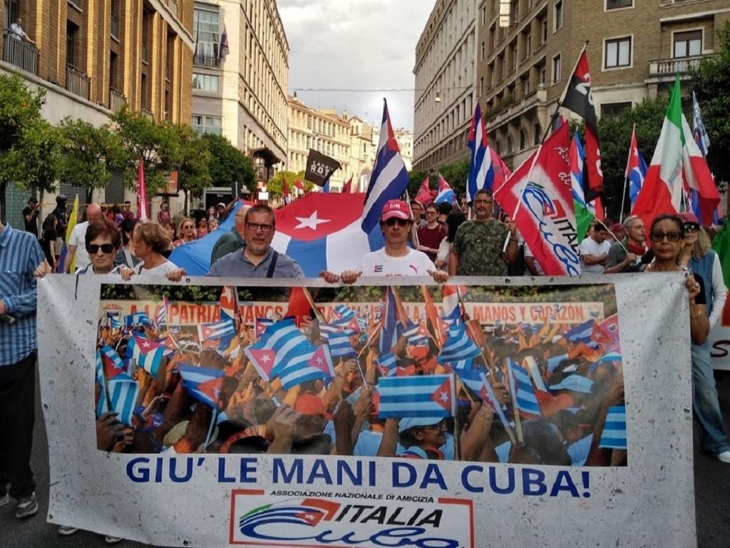 Manifestación de la Asociación Nacional de Amistad Italia-Cuba (Anaic)