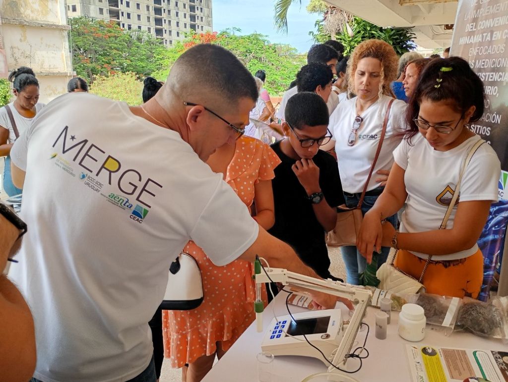 Feria Científica Expositiva, en Cienfuegos.