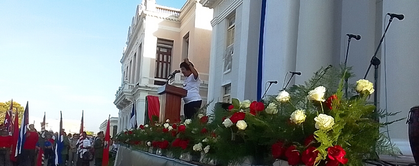 tribuna antimperialista de apoyo a Raúl en Cienfuegos