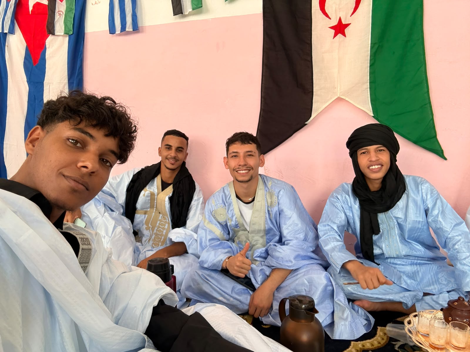 Estudiantes saharauis de la ELAM