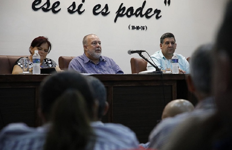 «Tenemos que desatar nuestras fuerzas productivas»